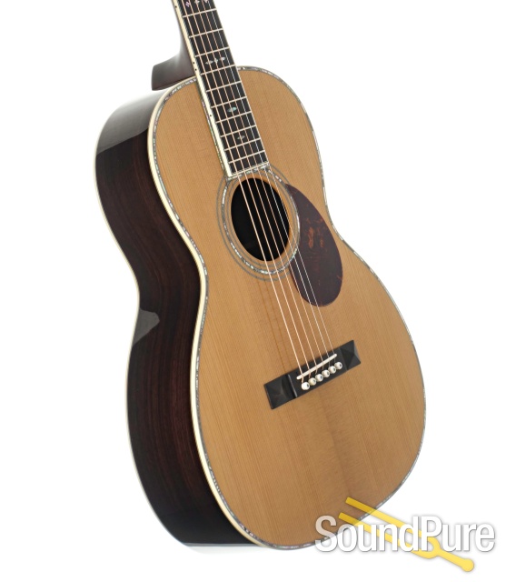 Eastman E40OO-TC Acoustic Guitar #M2417350 — image 2