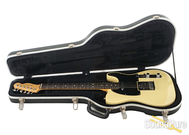 Fender American Series Telecaster Guitar #Z3148321 - Used — image 4