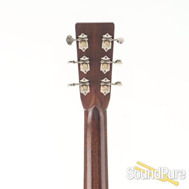 Martin OM-28 Acoustic Guitar #2622771 - Used — image 6