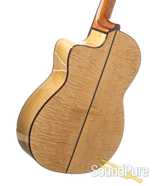Cordoba GK Pro Maple Classical Guitar #11303546 - Used — image 3