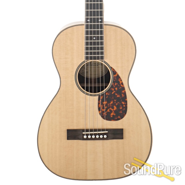 Larrivee 0-40R Acoustic Guitar #135350 - Used — image 1
