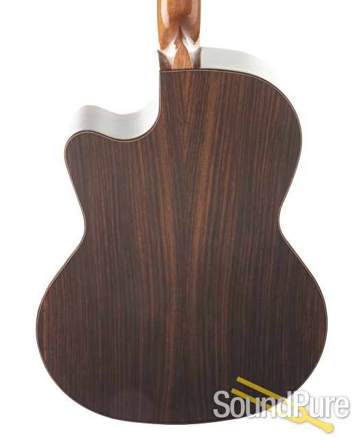 Kremona Verea VA Nylon Guitar #10-047-8-10 — image 6