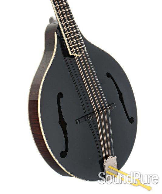 Bourgeois M5O Black-Top Octave Mandolin #M2409031 — image 2