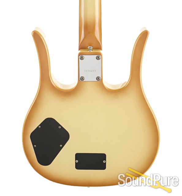 Hondo Longhorn Electric Guitar #1070211 - Used — image 6