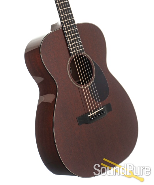 Collings 001-MH 14-Fret Acoustic Guitar #32190 - Used — image 2