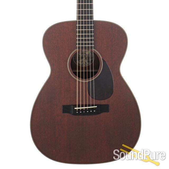 Collings 001-MH 14-Fret Acoustic Guitar #32190 - Used — image 1