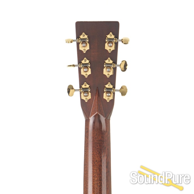 Martin Modern Deluxe OM-28 Acoustic Guitar #2765402 - Used — image 6
