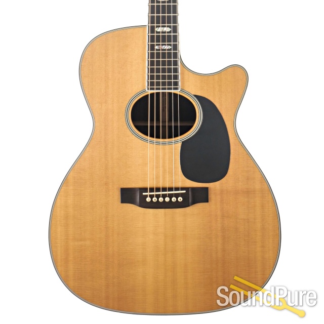 Martin J40-MC Acoustic Guitar #489159 - Used — image 1