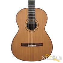 Sergei de Jonge Classical Double Top/EIR Guitar #2006 - Used Sergei de Jonge Classical Double Top/EIR Guitar #2006 - Used