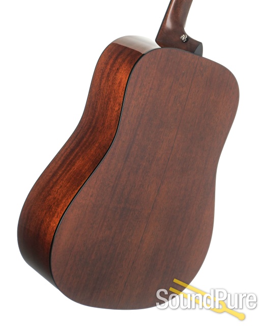 Martin D-18 Acoustic Guitar #2663702 - Used — image 3