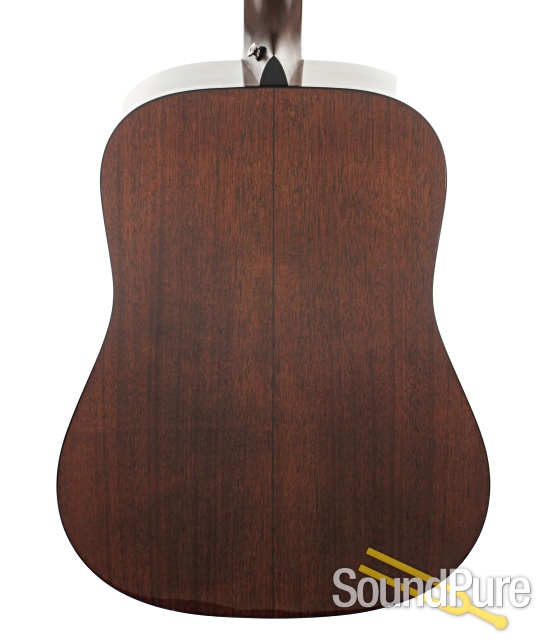 Martin D-18 Acoustic Guitar #2663702 - Used — image 4
