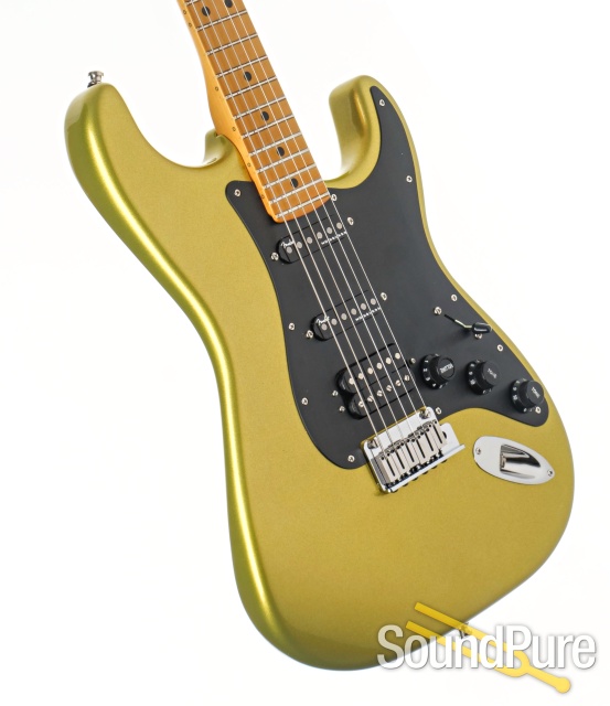 Fender American Ultra II Strat Guitar #US240029155 - Used — image 2
