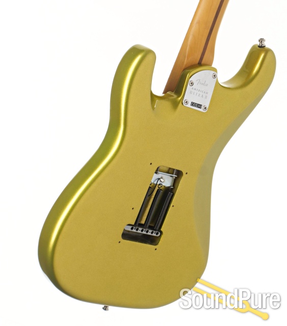 Fender American Ultra II Strat Guitar #US240029155 - Used — image 3