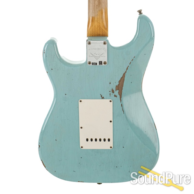 Fender CS LTD '63 Hvy Relic Strat Guitar #CZ561103 - Used — image 4