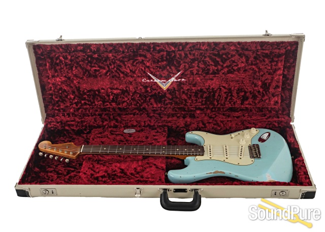 Fender CS LTD '63 Hvy Relic Strat Guitar #CZ561103 - Used — image 7