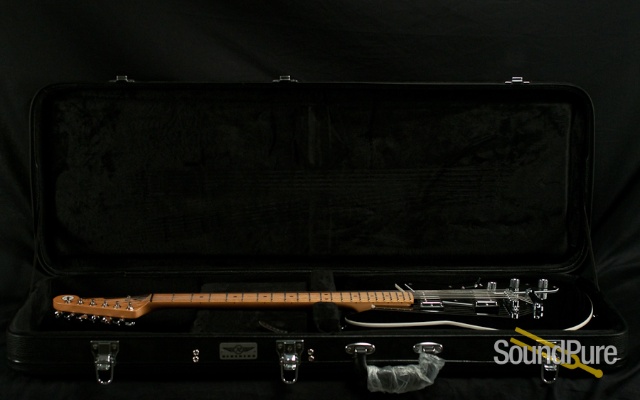 Reverend Jetstream HB Black Electric Guitar — image 2