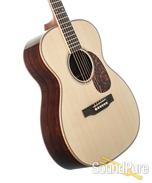 Larrivee OM-60 Acoustic Guitar #137338 - Used — image 2