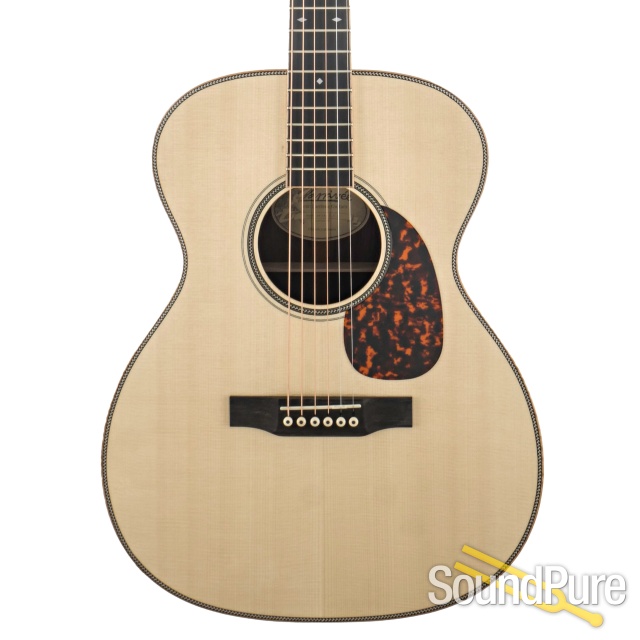 Larrivee OM-60 Acoustic Guitar #137338 - Used — image 1