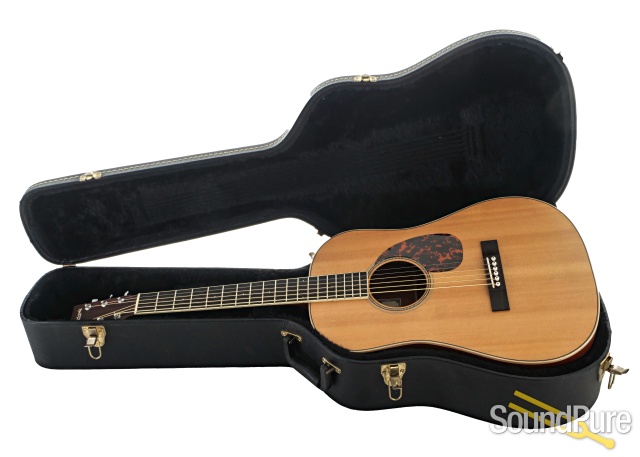 Larrivee BT-03 Baritone Acoustic Guitar #112308 - Used — image 5
