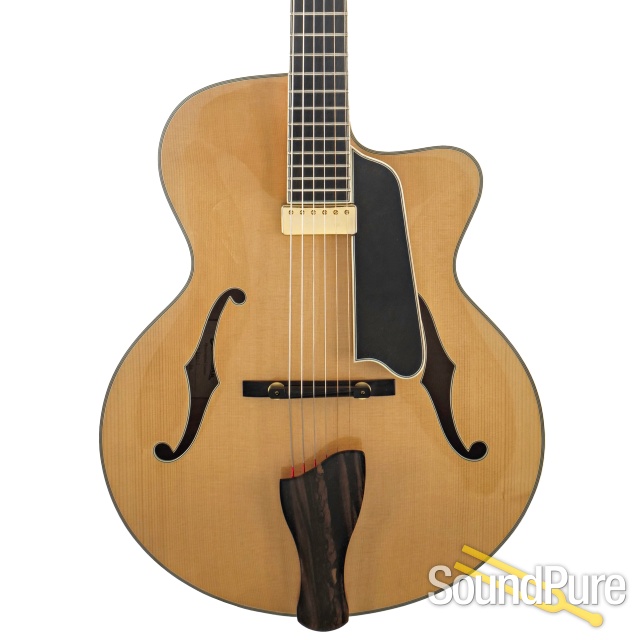 Eastman AR805CE Archtop Guitar #1184 - Used — image 1