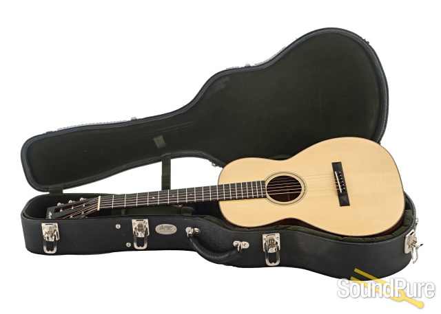 Collings 01 A 12-Fret Acoustic Guitar #22458 - Used — image 5