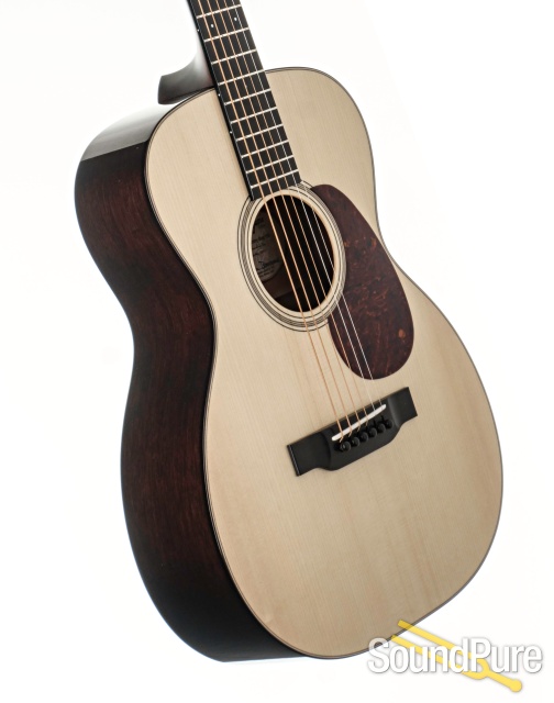 Bourgeois Country Boy O HS Acoustic Guitar #10911 — image 2
