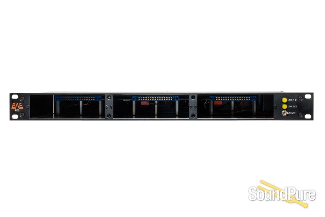 BAE R53 3-slot 500 Series Rackmount Chassis — image 1