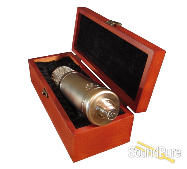 Peluso 2247 SE AMERICAN Switchable Pattern Tube Mic - Demo — image 3