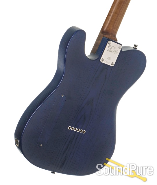 Tuttle Custom Classic T Trans Blue Satin Guitar #737 - Used — image 2