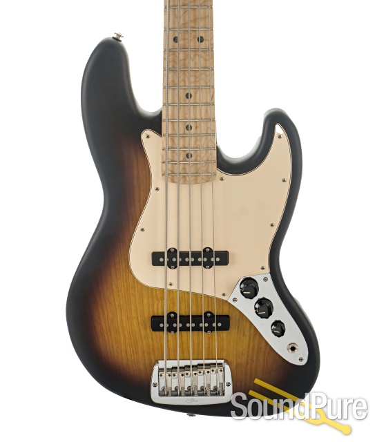 G&L JB5 Fullerton 5 String Bass #CLF2403012 — image 1