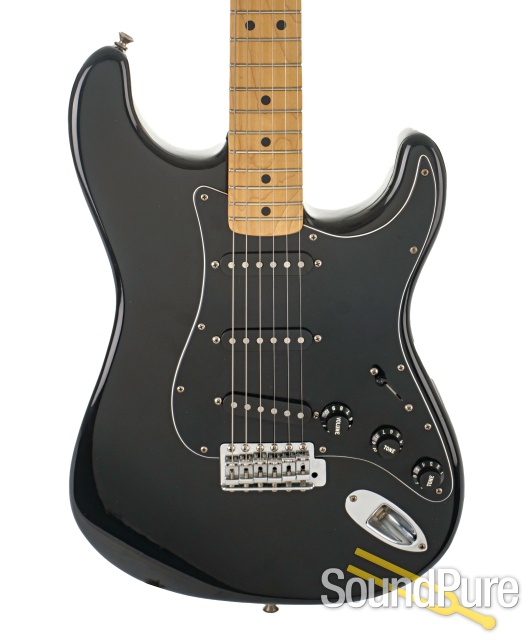1982 Fender Stratocaster Guitar #E200287 - Used
