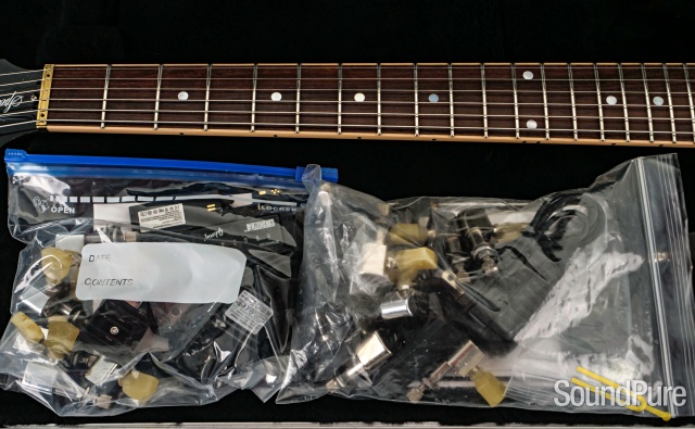 Gibson Les Paul Special 100 Guitar #150013405 - Used — image 5
