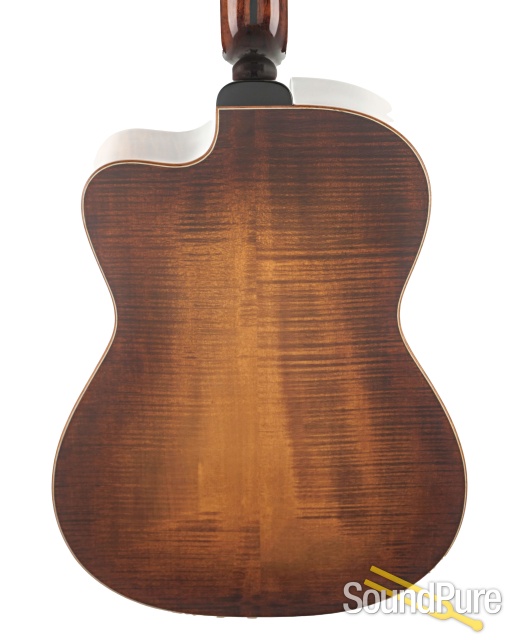 Eastman Cabaret JB Nylon String Archtop #M2433219 - Used — image 6