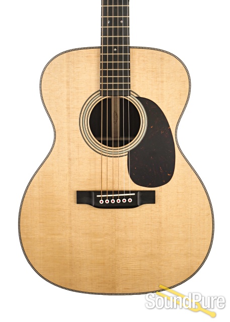 Martin 000-28 Modern Deluxe Acoustic Guitar #2679384 - Used — image 1