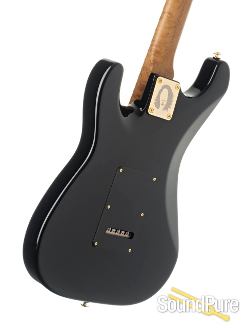 Suhr Mateus Asato SS Classic S Black Guitar #68936 - Used — image 2