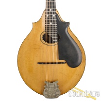1920's Lyon and Healy Style B Mandolin #1284 - Used 1920's Lyon and Healy Style B Mandolin #1284 - Used