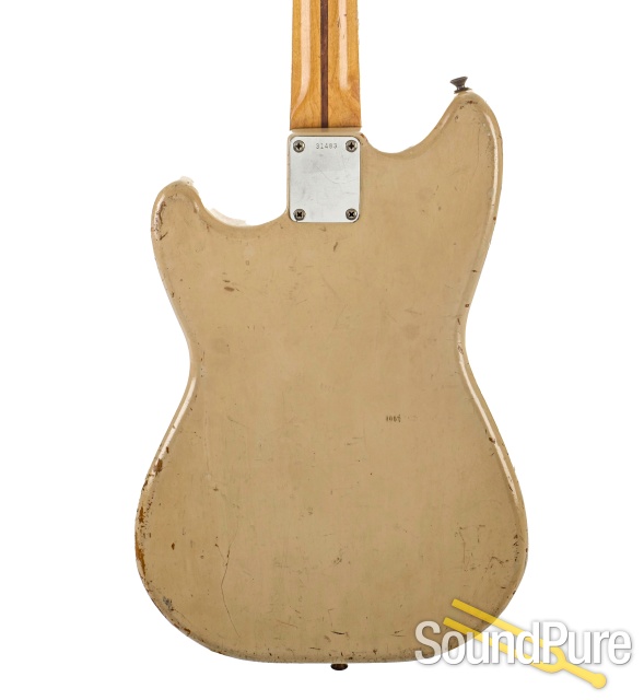Fender Musicmaster Guitar Desert Sand Guitar #31483 - Used — image 6