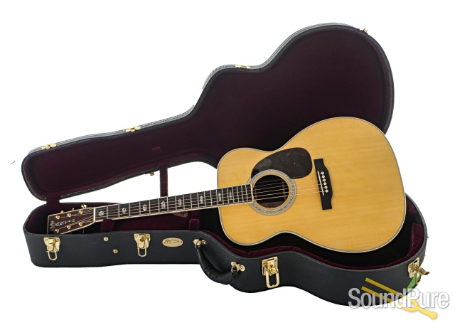 Martin J-40 Acoustic Guitar - Used — image 5