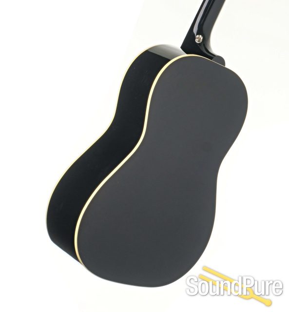 Gibson Custom Shop 1950s LG-2 Guitar #20533081 - Used — image 3