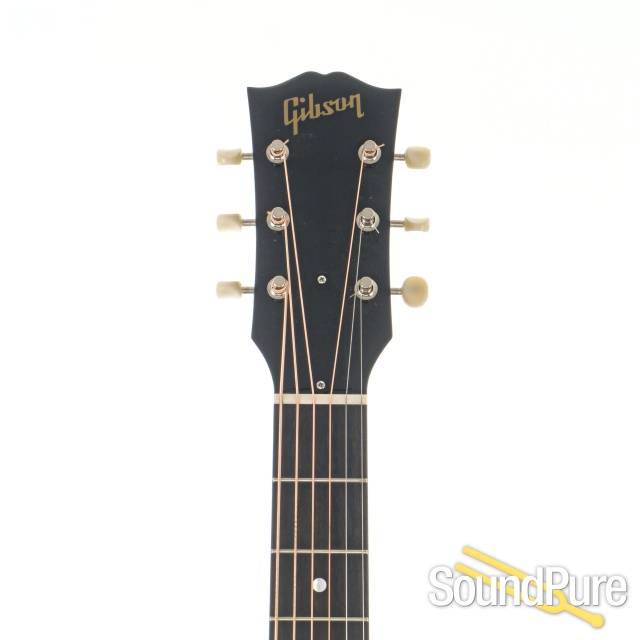 Gibson Custom Shop 1950s LG-2 Guitar #20533081 - Used — image 10