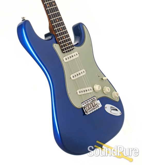 Fender CS GT11 Stratocaster Electric Guitar #R142138 - Used — image 2