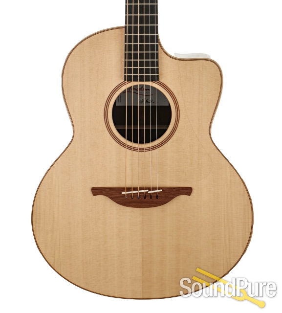 Lowden F-32c Acoustic Guitar #28597- Used — image 1