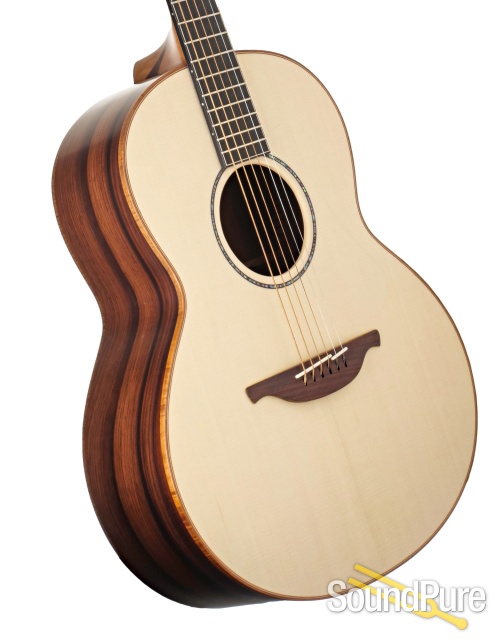 Lowden F-35 Alpine Spruce/Madagascar Guitar #26518 - Used — image 2