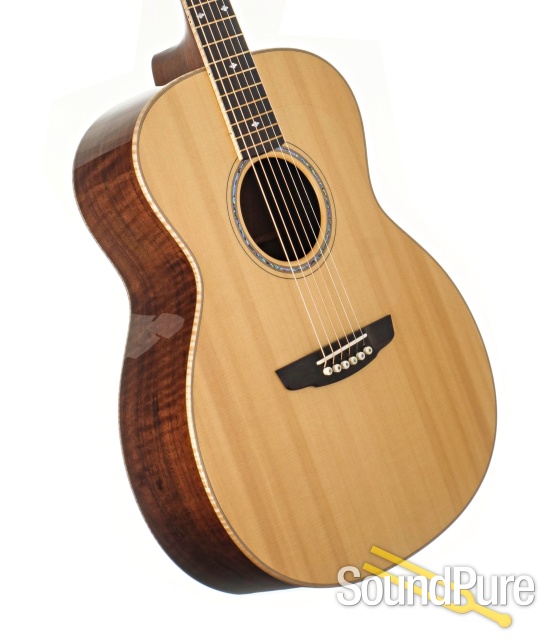 Goodall CJ German Spruce/4A Walnut Guitar #6779 - Used — image 2