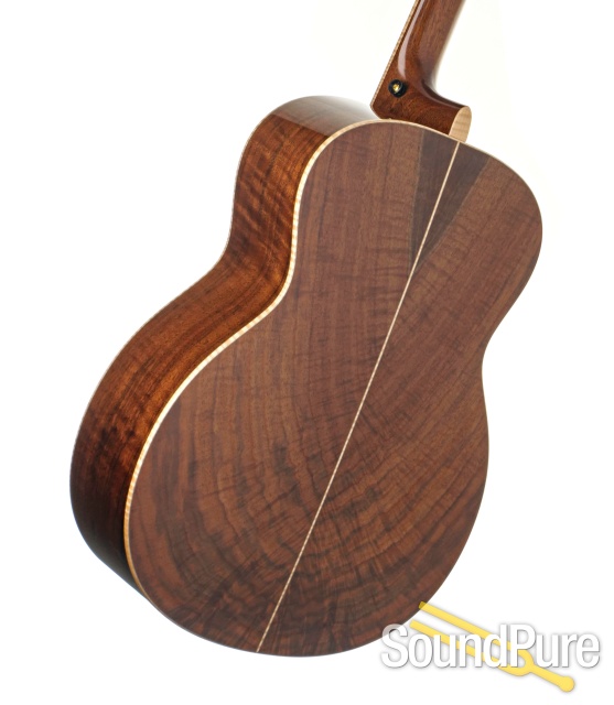 Goodall CJ German Spruce/4A Walnut Guitar #6779 - Used — image 3