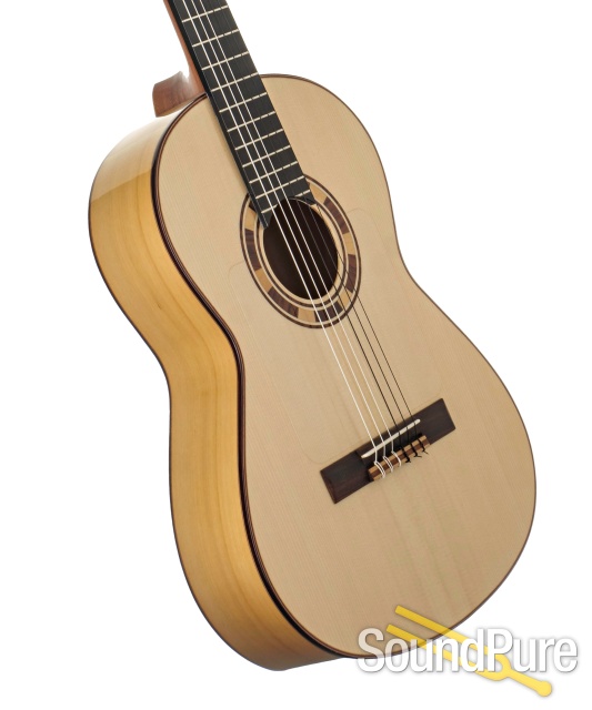 Kremona Rosa Blanca Nylon Guitar #10-019-6-06 - Used — image 2