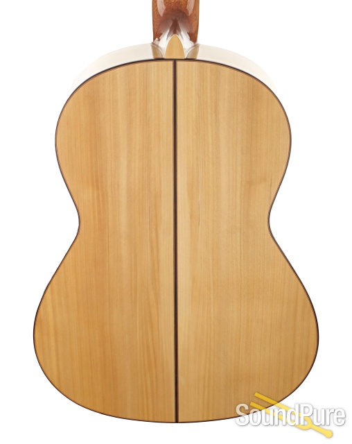 Kremona Rosa Blanca Nylon Guitar #10-019-6-06 - Used — image 4
