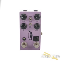 JHS The Emperor V2 Chorus/Vibrato Effects Pedal - Used JHS The Emperor V2 Chorus/Vibrato Effects Pedal - Used