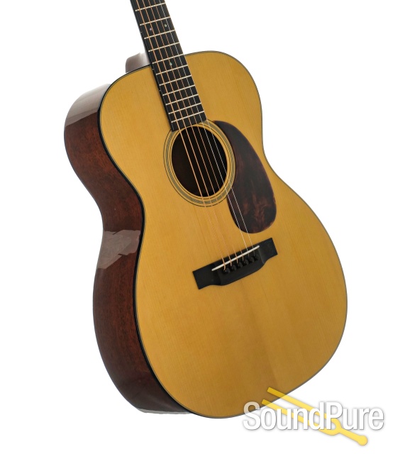 Martin CS 000-18 Guitar #1988596 - Used — image 2