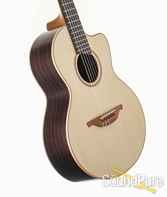 Lowden S-32J Guitar #28482 - Used — image 2
